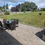 Danesfort House Semesterbostad